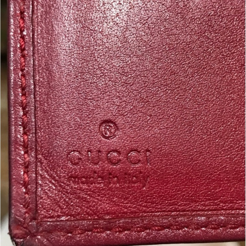 Gucci Beige and Red GG Card Holder - Picture 6 of 13
